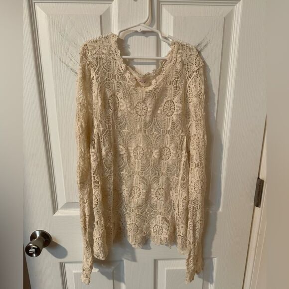 Crystal K Long Sleeve Crochet Style Top - Small/Medium Boho - Picture 1 of 6